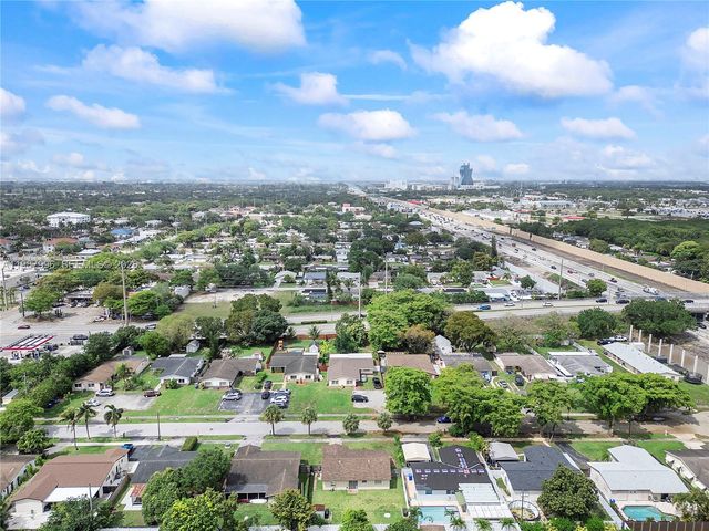 6320 Sherman St, Hollywood, FL 33024