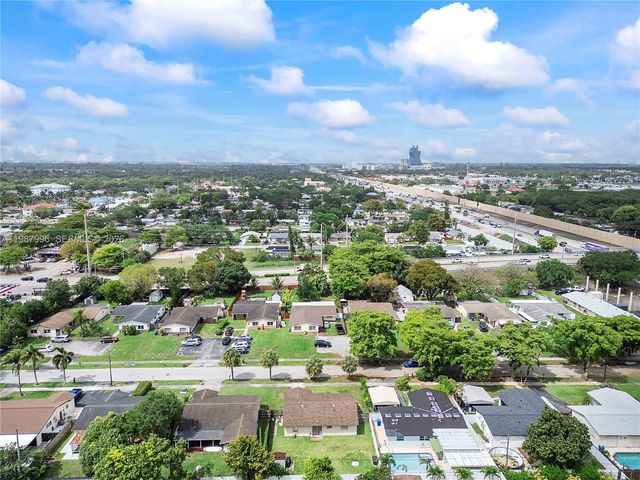 6320 Sherman St, Hollywood, FL 33024