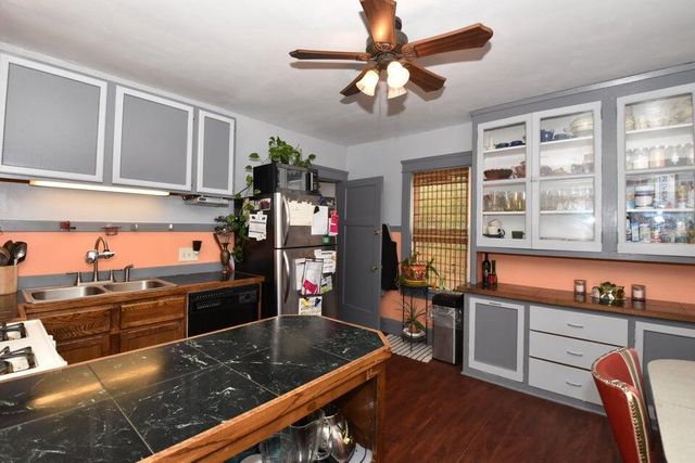 3401 Douglas AVENUE, Racine, WI 53402