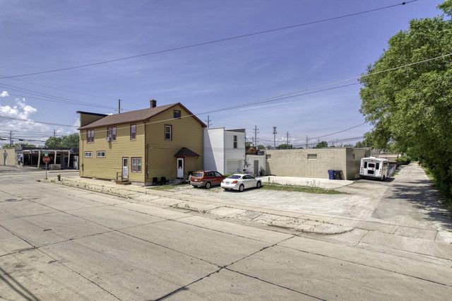 3401 Douglas AVENUE, Racine, WI 53402