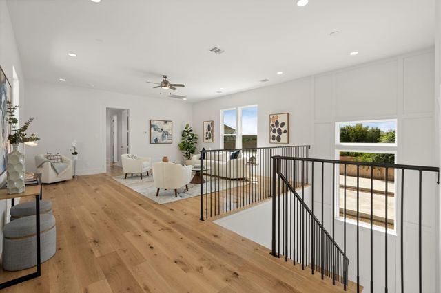 710 Waverly Street D, Houston, TX 77007