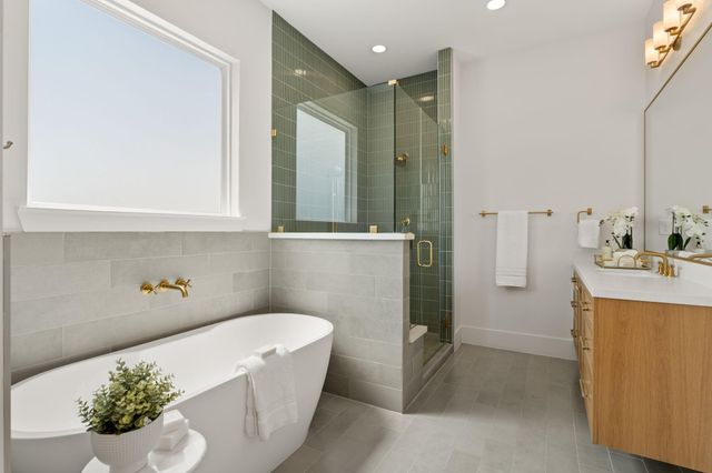 710 Waverly Street D, Houston, TX 77007