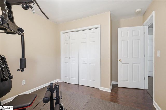 305 Golden Leaf Lane, Simpsonville, SC 29681