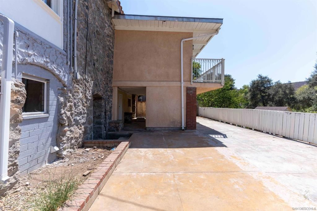 5710 Olive Hill Road, Bonsall, CA 92003 — photo 4