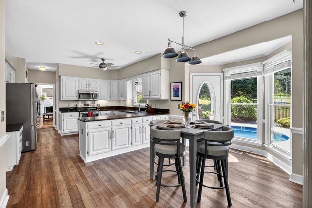1103 Gleaves Glen Dr, Mount Juliet, TN 37122