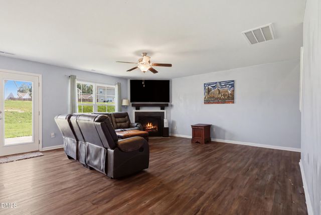 180 Brassfield Drive, Burlington, NC 27217