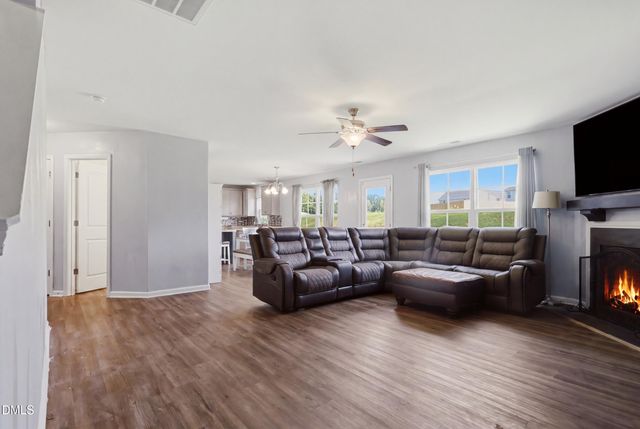 180 Brassfield Drive, Burlington, NC 27217