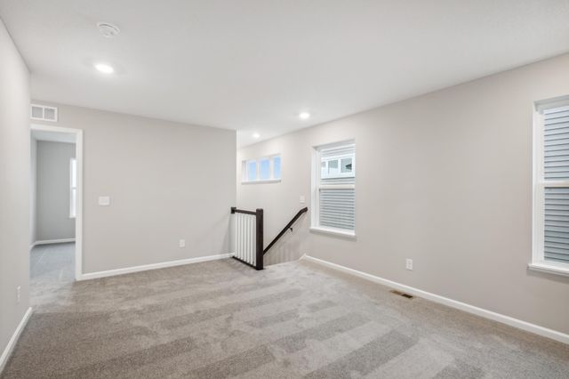 3812 Wren Avenue, Shakopee, MN 55379