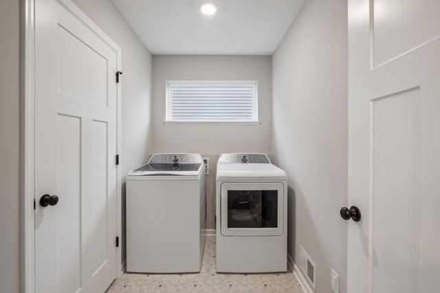 3812 Wren Avenue, Shakopee, MN 55379