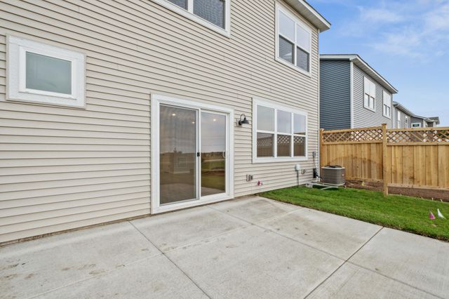 3812 Wren Avenue, Shakopee, MN 55379