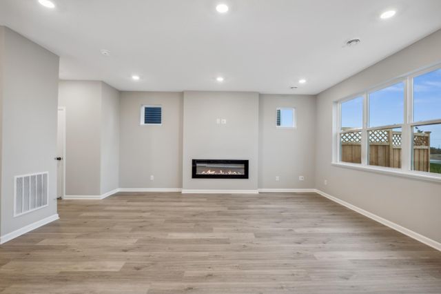 3812 Wren Avenue, Shakopee, MN 55379