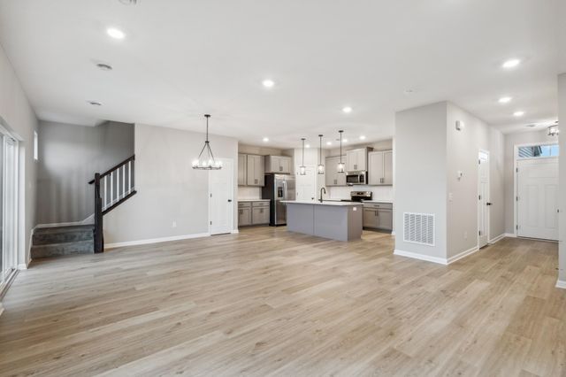 3812 Wren Avenue, Shakopee, MN 55379