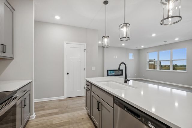 3812 Wren Avenue, Shakopee, MN 55379