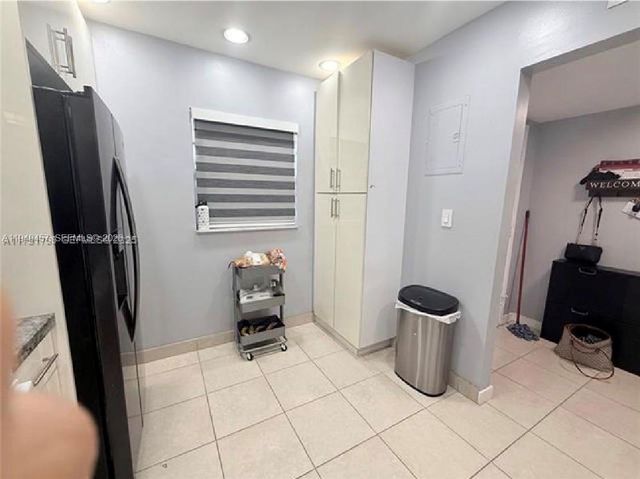 8931 N New River Canal Rd 4C, Plantation, FL 33324