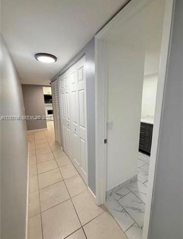 8931 N New River Canal Rd 4C, Plantation, FL 33324