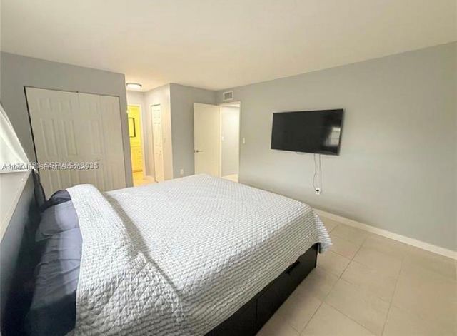 8931 N New River Canal Rd 4C, Plantation, FL 33324