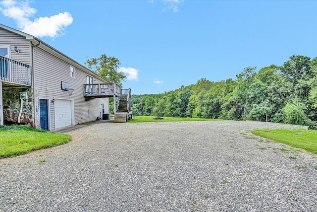 455 TWIN CREEKS DR, Ferrum, VA 24088