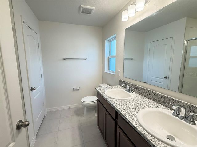 8453 MONTEREY PINE WAY, Lakeland, FL 33809
