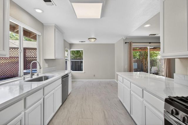 2210 Seven Oaks Ct, El Dorado Hills, CA 95762