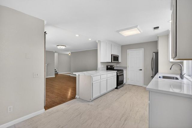 2210 Seven Oaks Ct, El Dorado Hills, CA 95762