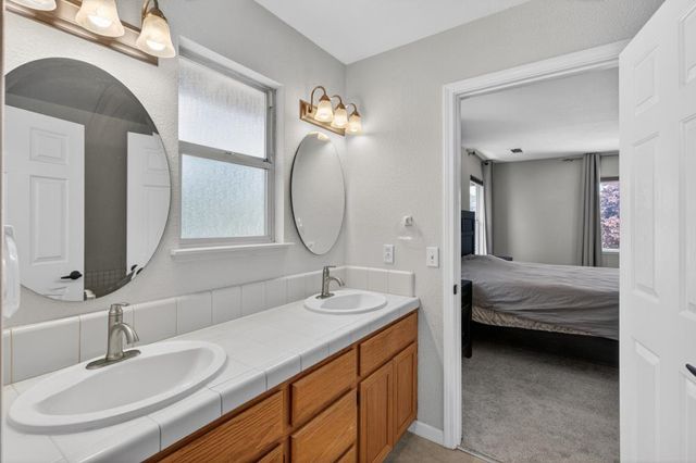 2210 Seven Oaks Ct, El Dorado Hills, CA 95762