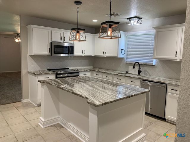 5106 Whistle Stop Drive, Temple, TX 76502