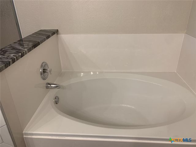 5106 Whistle Stop Drive, Temple, TX 76502
