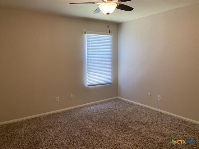 5106 Whistle Stop Drive, Temple, TX 76502