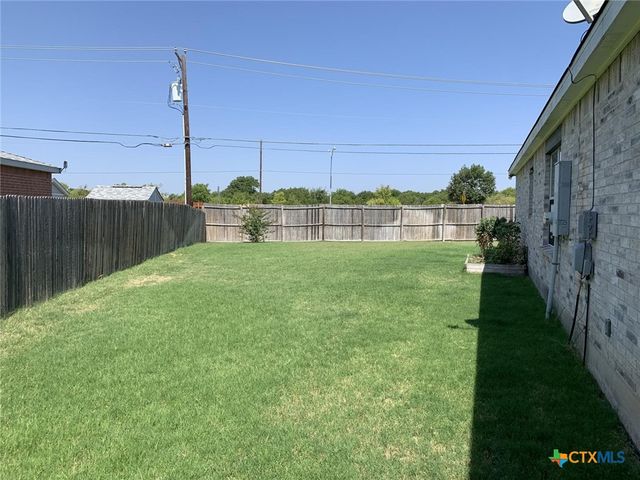 5106 Whistle Stop Drive, Temple, TX 76502