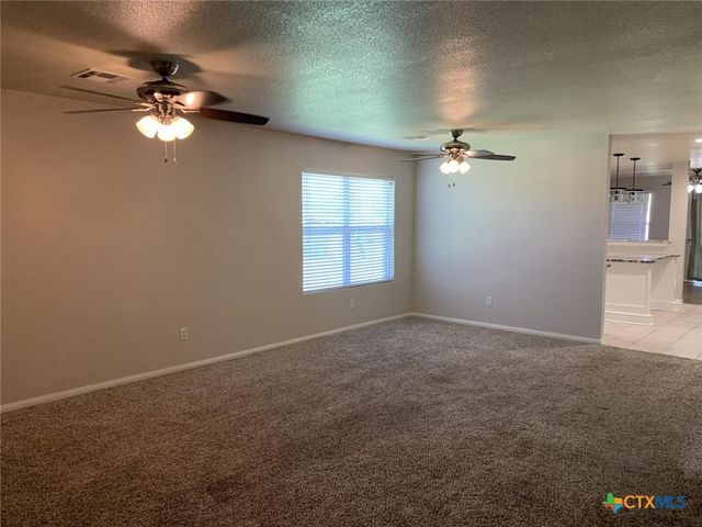 5106 Whistle Stop Drive, Temple, TX 76502