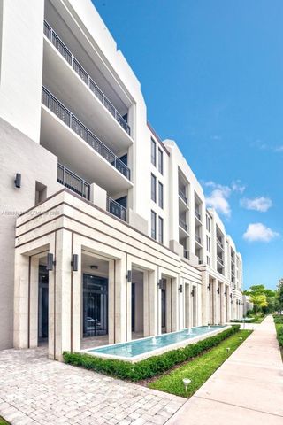 718 Valencia Ave 202, Coral Gables, FL 33134