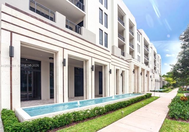 718 Valencia Ave 202, Coral Gables, FL 33134
