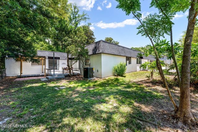 2286 W LAUREL GROVE Lane, Orange Park, FL 32073