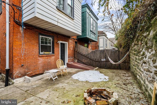 4320 SPRUCE ST, Philadelphia, PA 19104