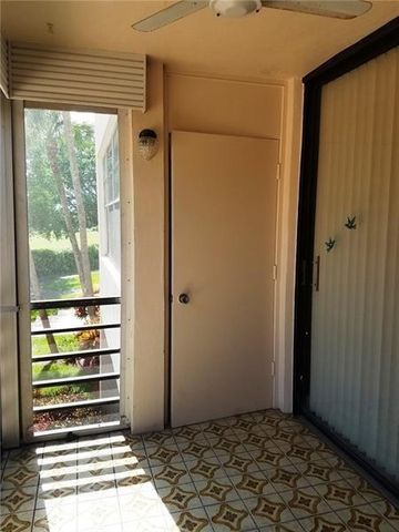 1400 Saint Charles Place 211, Pembroke Pines, FL 33026