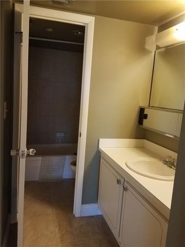 1400 Saint Charles Place 211, Pembroke Pines, FL 33026