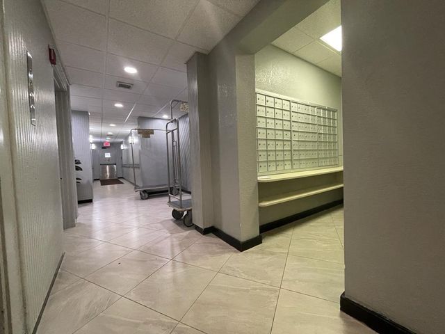 1400 Saint Charles Place 211, Pembroke Pines, FL 33026