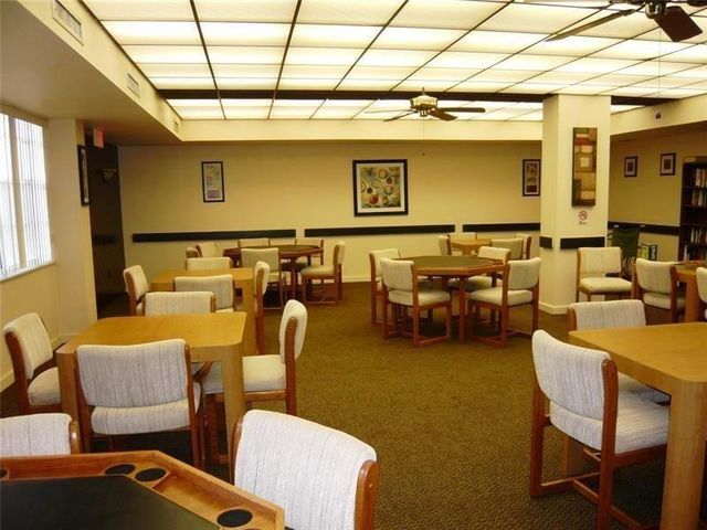 1400 Saint Charles Place 211, Pembroke Pines, FL 33026