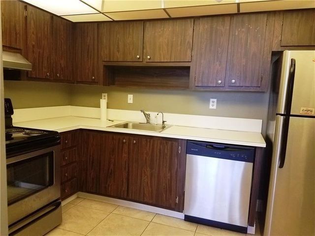 1400 Saint Charles Place 211, Pembroke Pines, FL 33026
