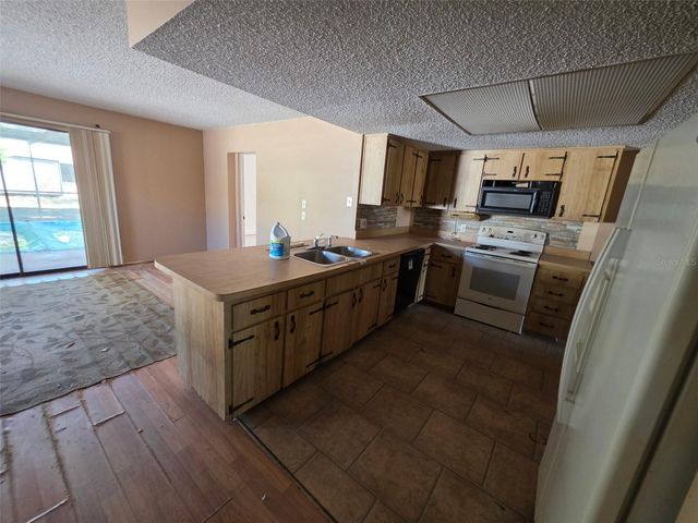 1364 DILL AVENUE, Spring Hill, FL 34608