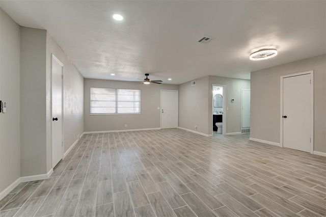 3026 SW 53rd Street, Oklahoma City, OK 73119