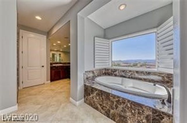 2729 Marie Antoinette Street, Henderson, NV 89044