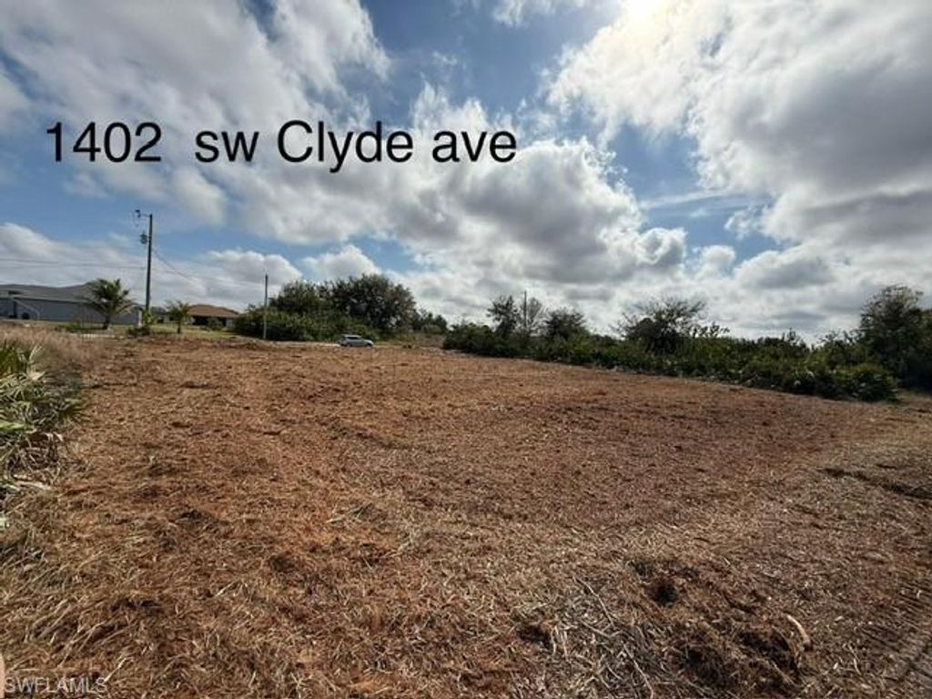 1402 Clyde AVE S, LEHIGH ACRES, FL 33976 — photo 2
