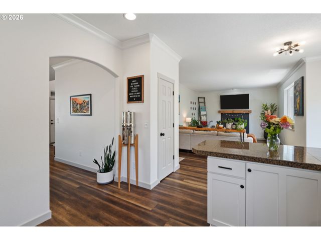 4030 Nw QUINAULT St, Camas, WA 98607