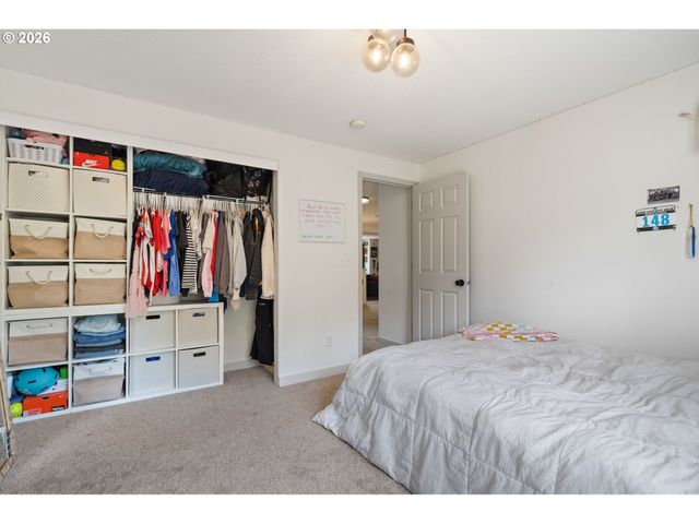 4030 Nw QUINAULT St, Camas, WA 98607