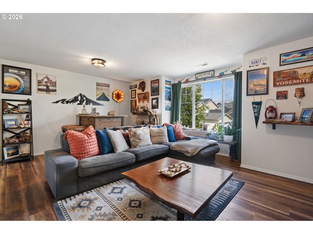 4030 Nw QUINAULT St, Camas, WA 98607