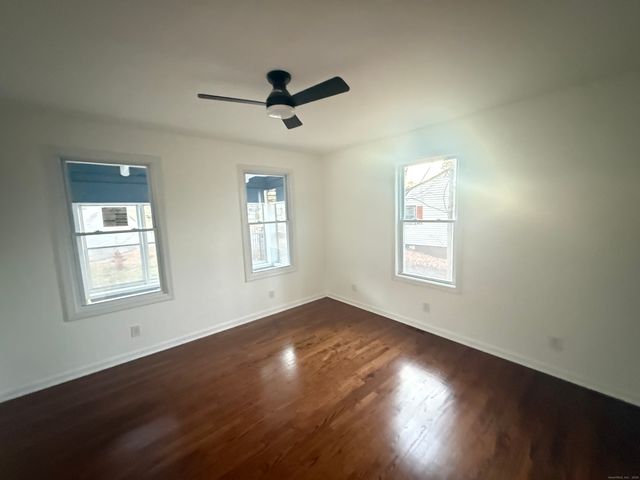 8 Howard Avenue, Meriden, CT 06450