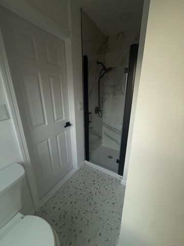 8 Howard Avenue, Meriden, CT 06450