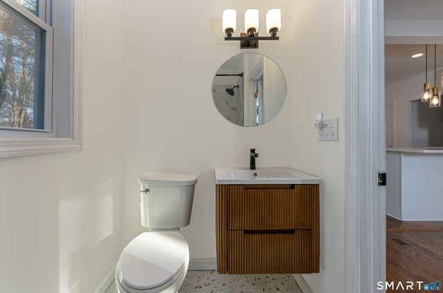 8 Howard Avenue, Meriden, CT 06450