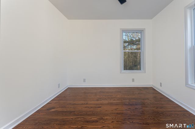 8 Howard Avenue, Meriden, CT 06450